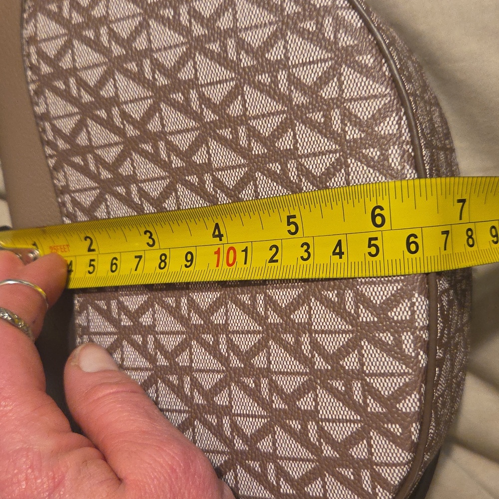👜 Anne Klein Taupe Monogram Crossbody — NWT - Picture 11 of 11